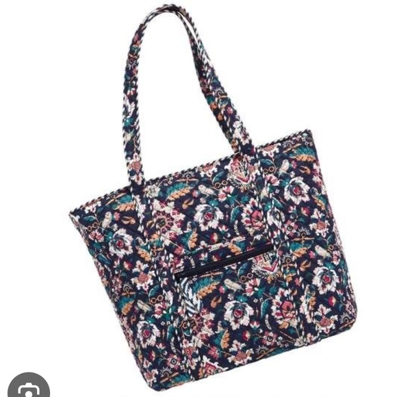 Vera Bradley Handbags - NWT VERA BRADLEY Limited Edition Harry Potter Tote “Home to Hogwarts” Print